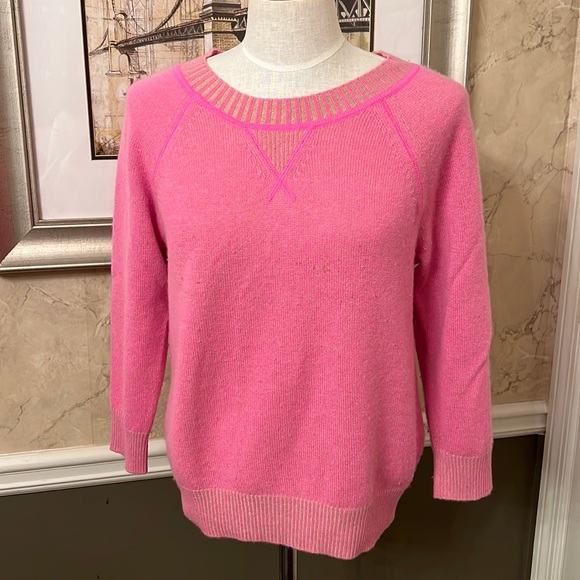 J Crew Pink Crew neck Sweater size Medium - Picture 1 of 7